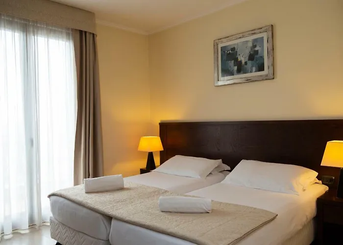 Ih La Mela Hotel 4*